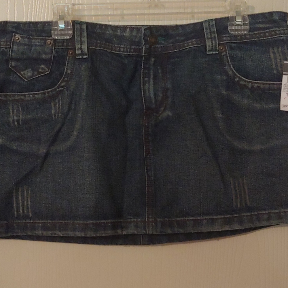 Denim skirt